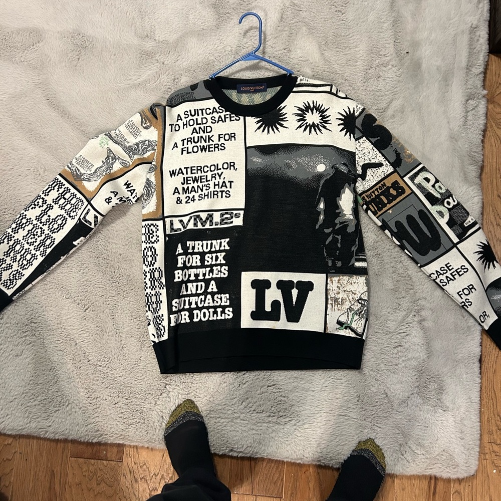 Louis Vuitton Black and White Crewneck Sweater with Graphic Design